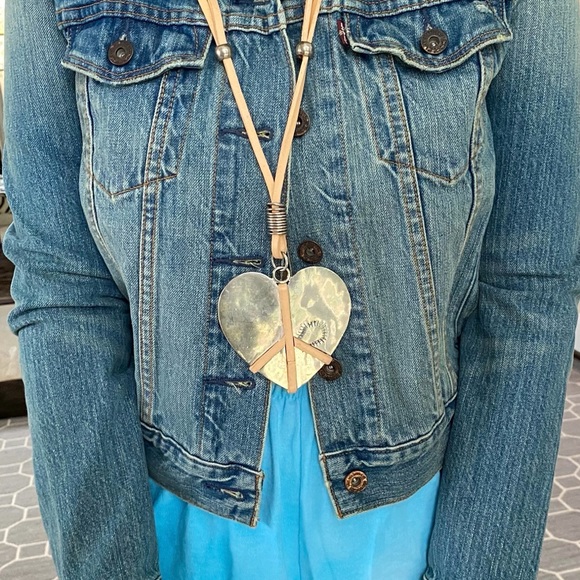 Hammered Heart Statement Necklace - Picture 4 of 9